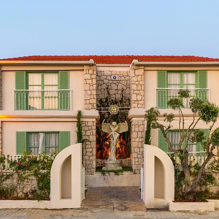 Hotel Cerenity Alacati *