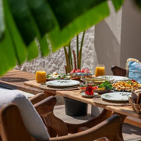 Cerenity Alacati Hotel Çeşme