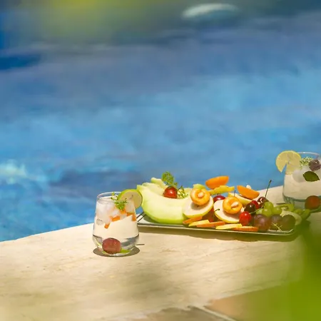 Cerenity Alacati Hotel *