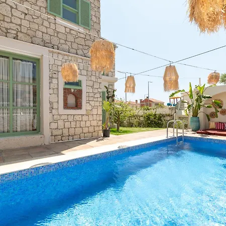 Cerenity Alacati Hotel