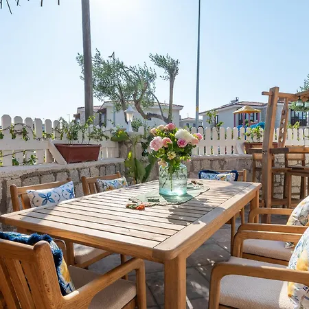 Cerenity Alacati Cesme