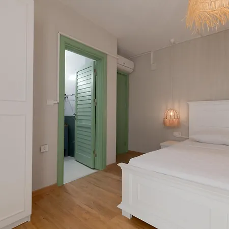 Cerenity Alacati Hotel *