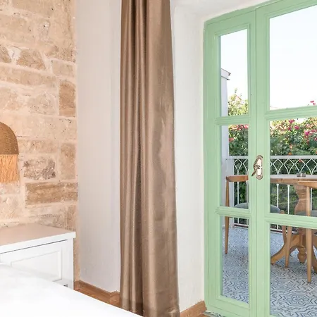 Cerenity Alacati Cesme