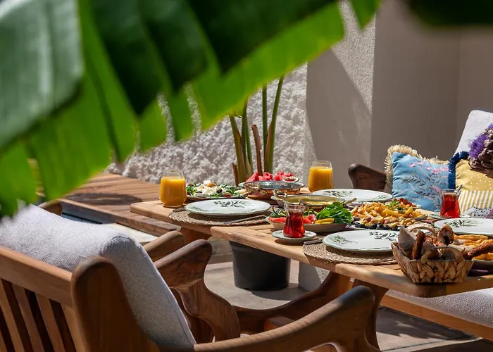 Cerenity Alacati فندق Çeşme