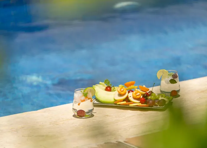 Cerenity Alacati Hotel *